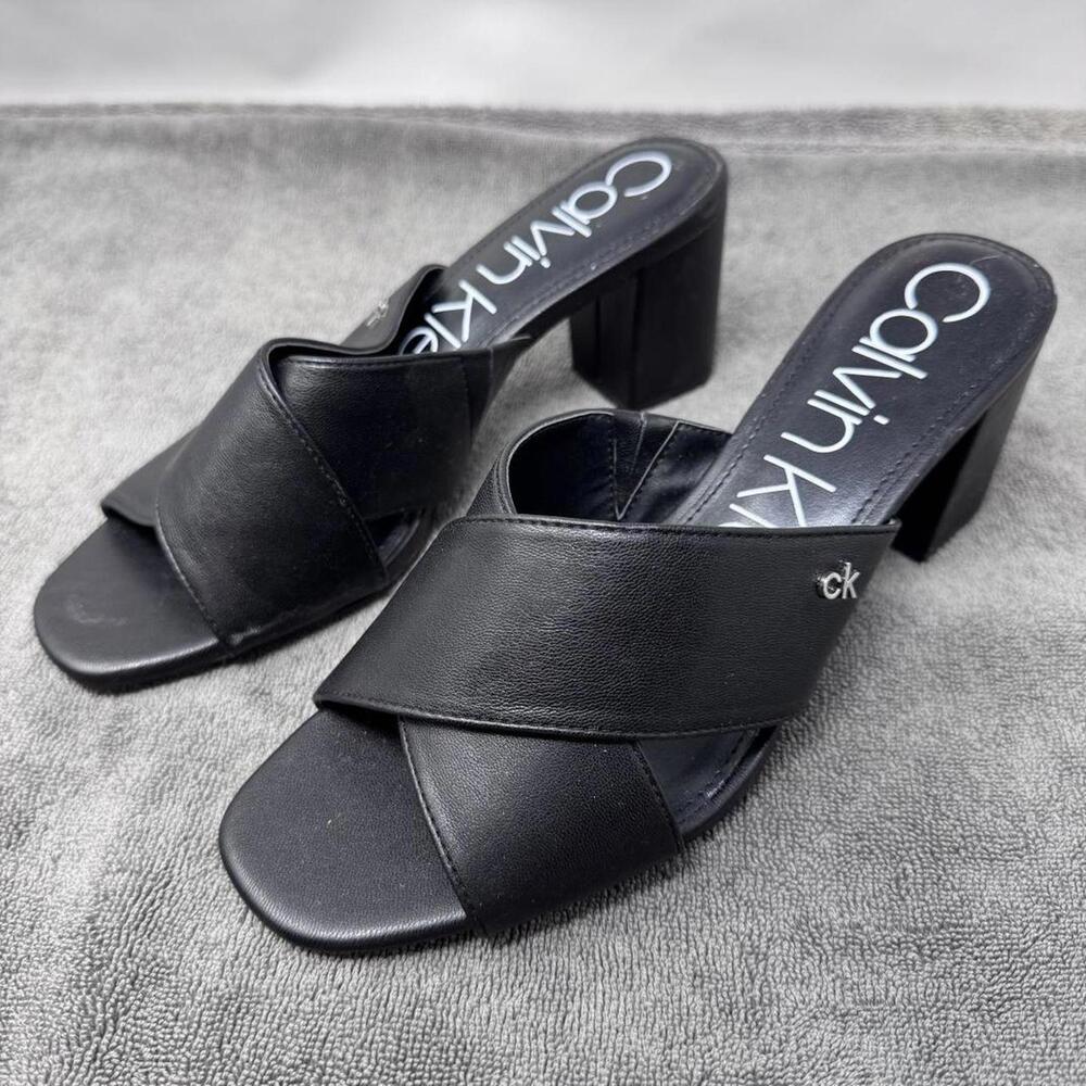 Calvin Klein Women 7.5 Black Heeled Sandals‎